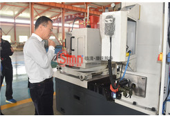 山大領(lǐng)導參觀